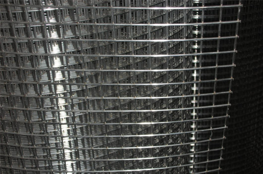 供应安平县专业电焊网、镀锌电焊网、方眼网厂家——英旭丝网制品厂