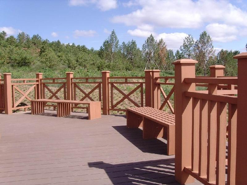 盛世山东省木塑护栏，木塑户外护栏，木塑庭院栅栏，木塑栏杆