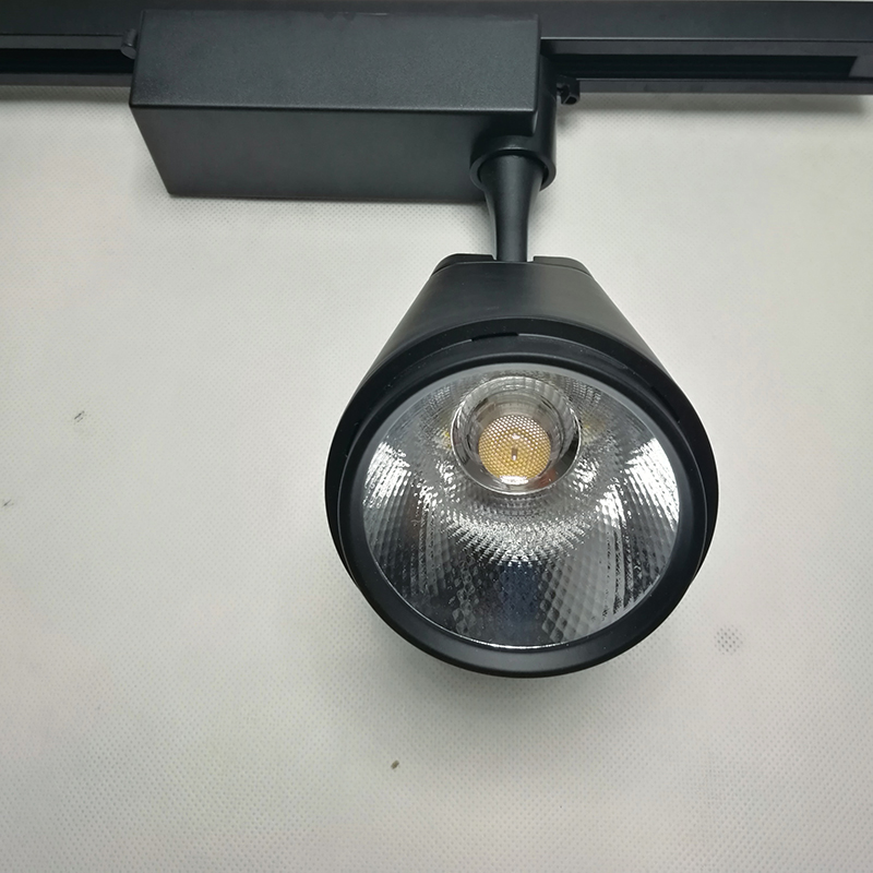 连锁超市照明 选LED线槽灯 超市线槽灯 线槽灯支架