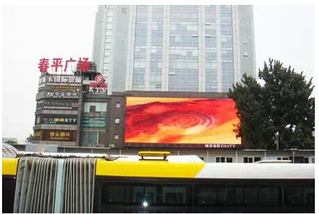 深圳供应P10户外全彩显示屏高清显示屏 广告显示屏