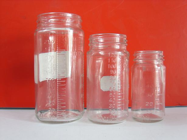 供应高白料玻璃瓶高白料小容量玻璃瓶生产带加工