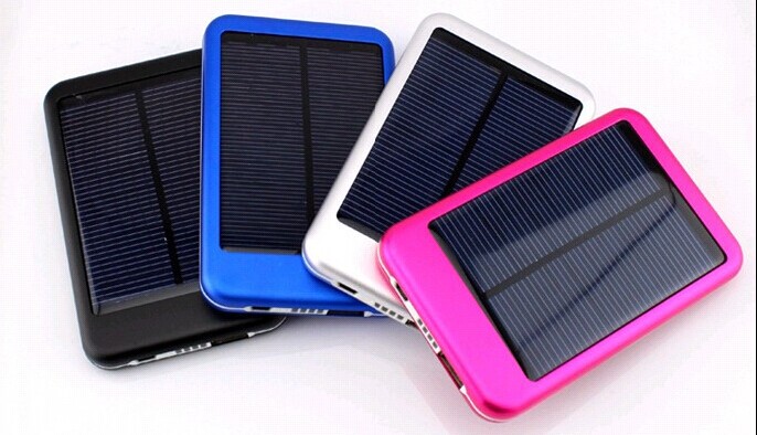太阳能充电器 三星 苹果 小米 黑莓 太阳能移动电源批发