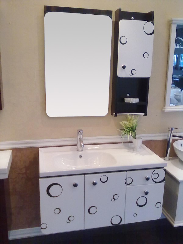 现代热销经典浴室柜实木橡木卫浴柜洗手盆柜组合QS9815