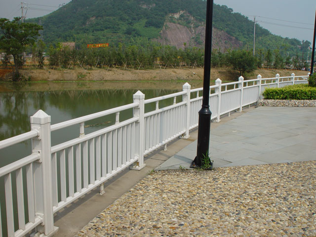 PVC花坛栅栏 湖北PVC绿化围栏 湖北PVC花园栏杆-方正塑钢护栏