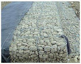山东莒县江河堤坝及海塘的防冲刷用石笼网亚捷厂家为您提供