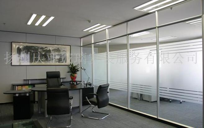 扬州玻璃隔断价格一平方米庆亚办公室玻璃隔断订做安装价格