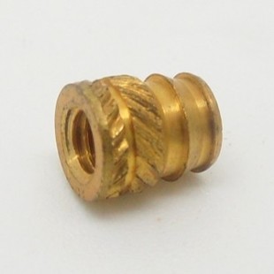 PEM镶嵌铜螺母IUB-440-2