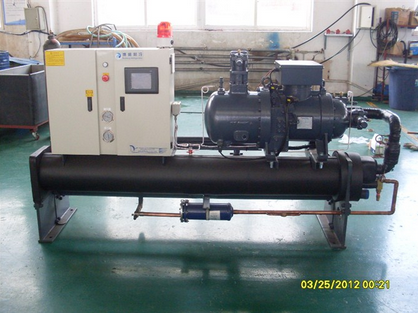 开利螺杆压缩机进水维修 水源热泵机组维修保养