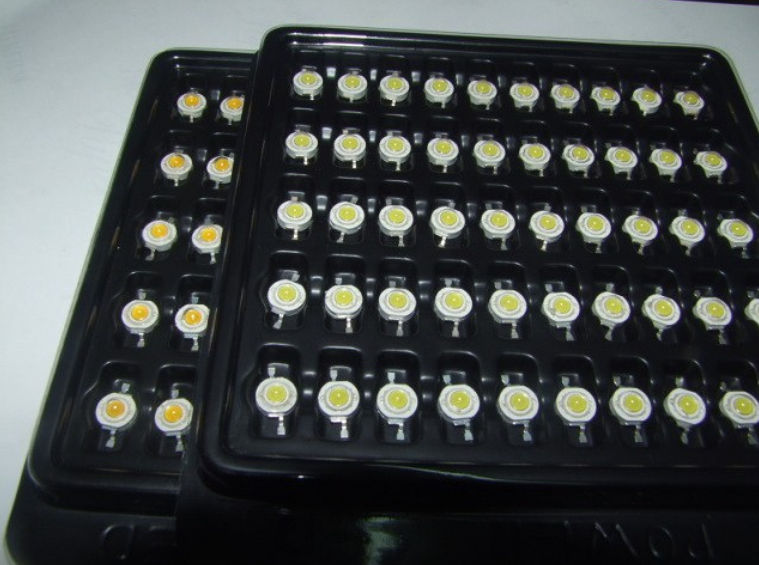 LED大功率灯珠LED灯珠LED光源 单颗3W灯珠白光厂家直销