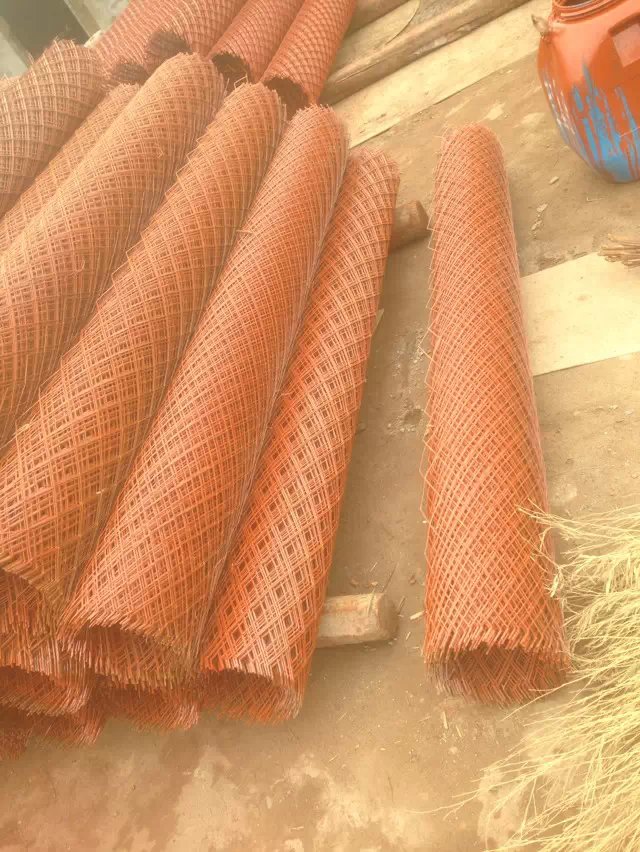 奥润菱形网 铁板网 圈玉米钢板网