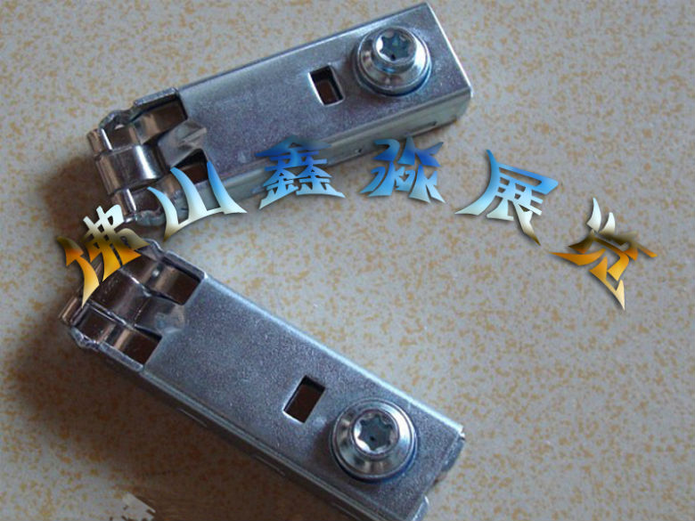 鑫淼厂家直销：高位锁，40方柱**锁件，铁合金爪锁