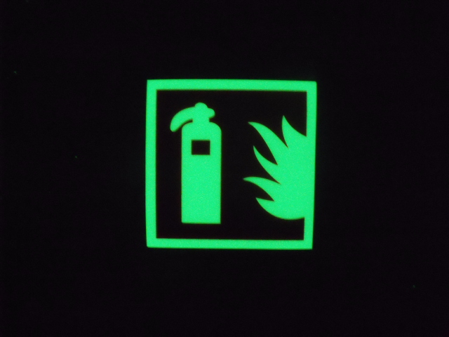 夜光pvc灭火器标志牌，发光标志，长余辉发光标志