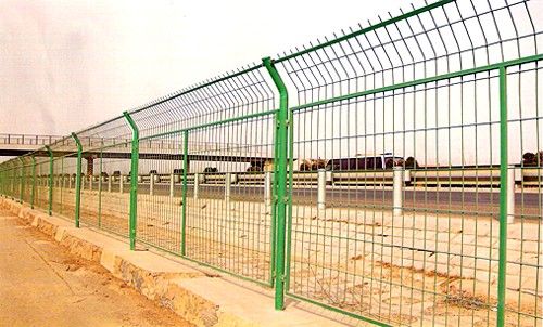 供应铁丝网围栏，农场PVC铁丝网围栏，农场PVC铁丝网围栏