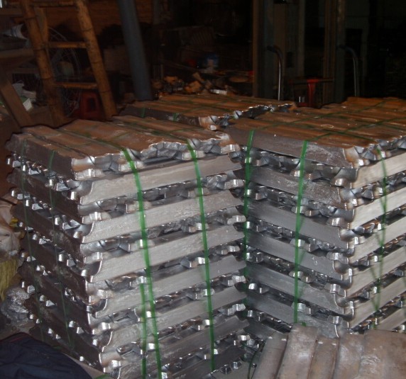 现货供应A00国标铝锭，含量≥99.7