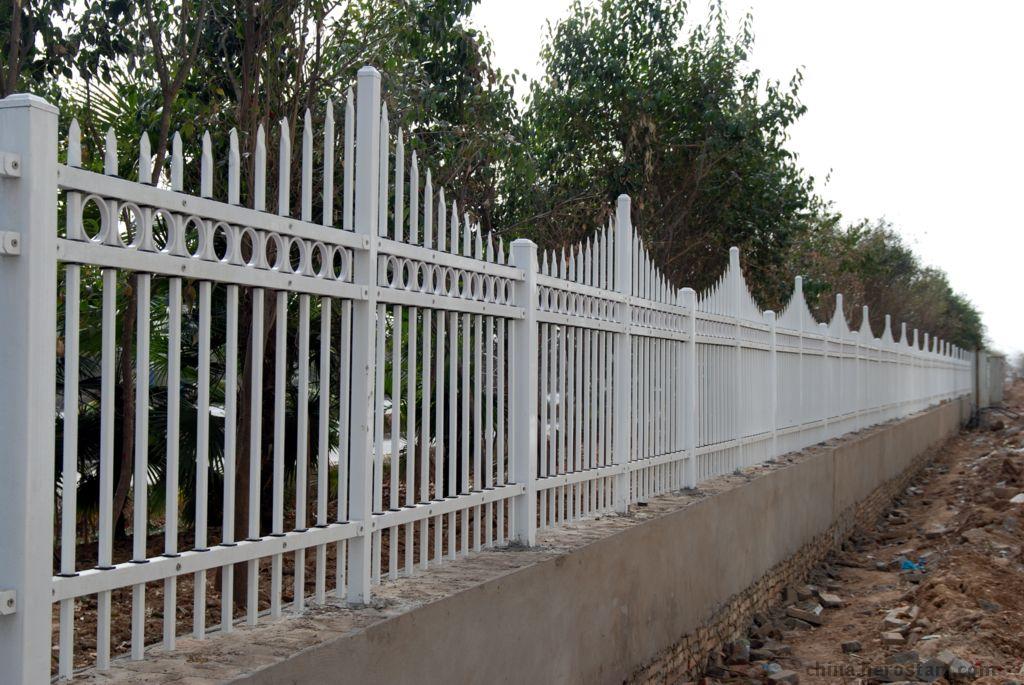 沈阳PVC小区小院护栏/沈阳PVC花园围栏/沈阳PVC绿化带围栏
