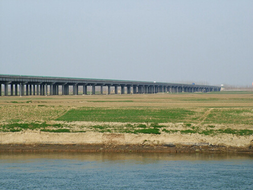 扬州桥梁建设