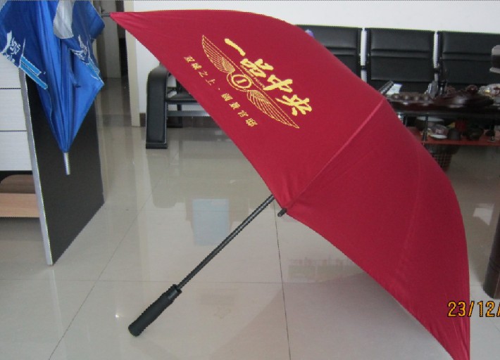 韶关折叠雨伞定做；韶关直杆雨伞订购；韶关楼盘雨伞定做