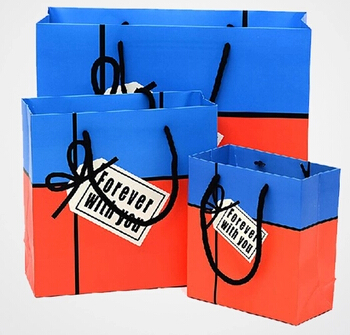 广州厂家,专业定制,供应纸袋,韩版时尚拼色英文字母礼品袋,蝴蝶结手提袋