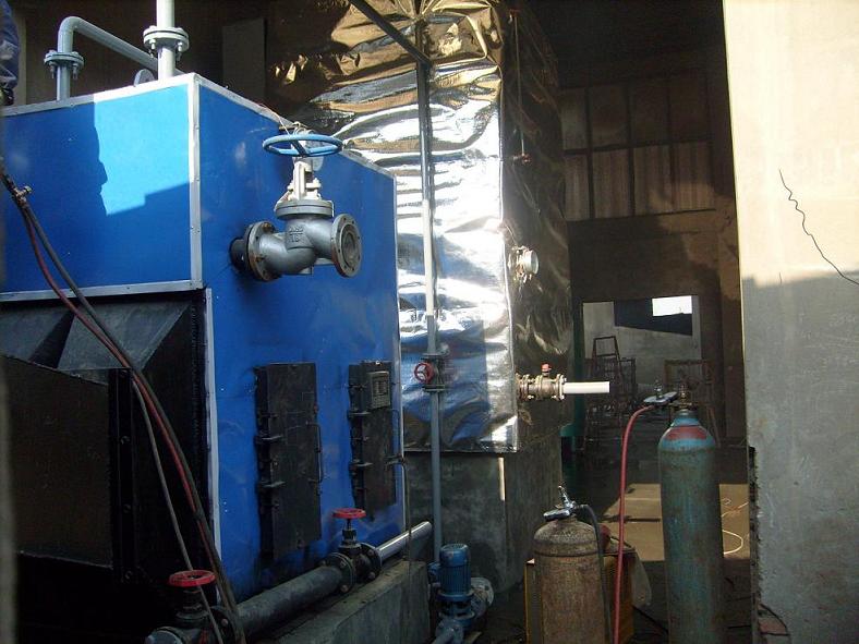 该设备利用锅炉烟气余热或工业高温废烟气余热产生热水用作锅炉给水或工艺用热水，可将烟气降低至140℃-80℃