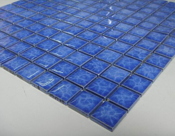 特价出售蓝色陶瓷泳池马赛克-小规格水晶马赛克拼图直销