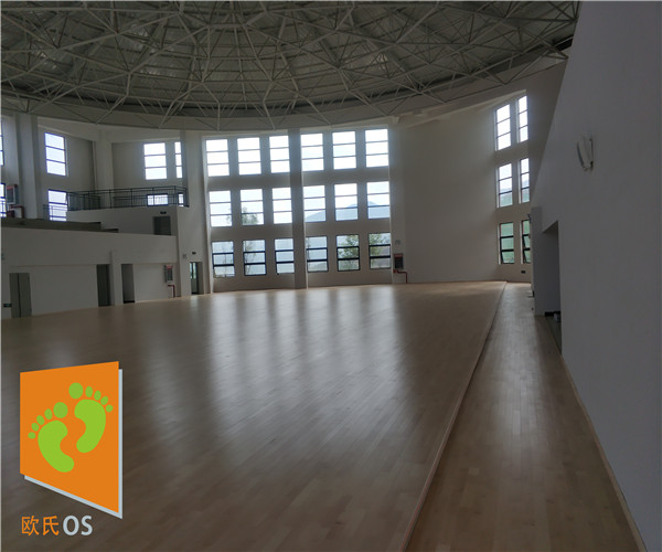 体育木地板柞木地板体育**地板 室内运动馆专业木地板