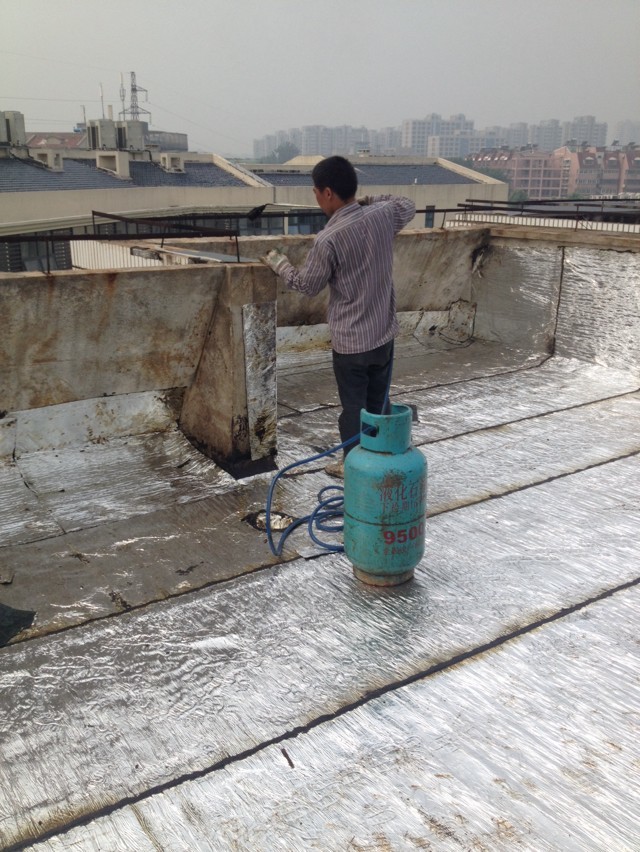 屋面防水补漏公司具体补漏步骤
