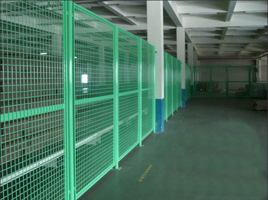 护栏网荷兰网厂家定做2-2米浸塑镀锌仓库车间隔离网