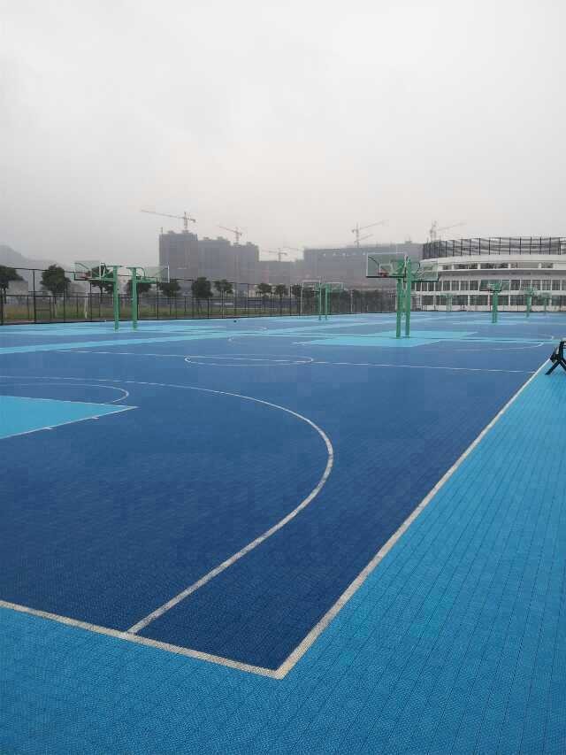 新疆运动场地专用材料、新疆运动塑胶场地