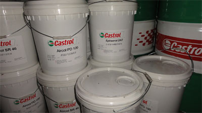 Castrol Rustilo DWX33溶剂型防锈剂 嘉实多Rustilo DWX 33是一种脱水性能优异的溶剂型防锈剂 溶剂蒸发后形成硬的脂膜
