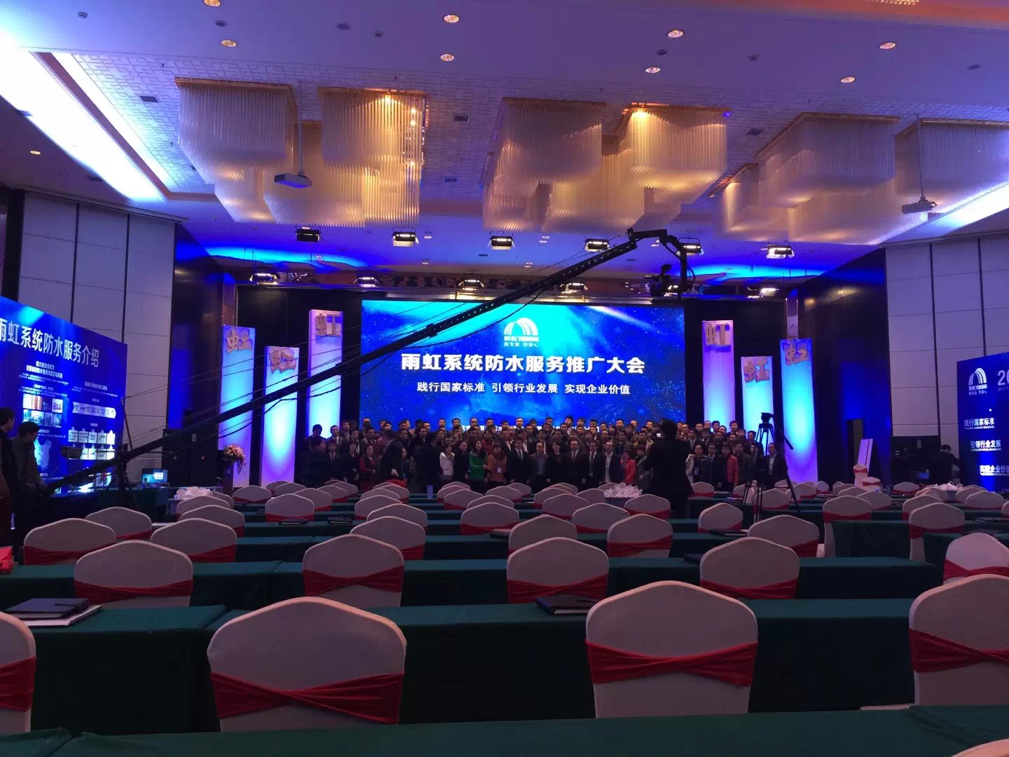 上海演出公司 演出设备 灯光音响 舞台搭建公司