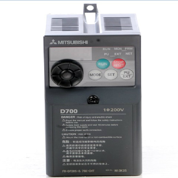 深圳代理三菱品牌变频器D700系列