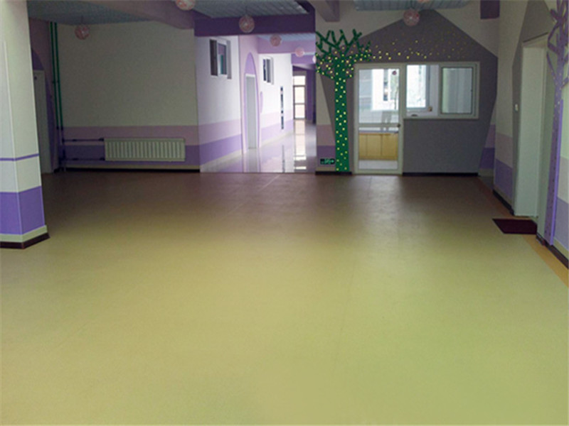 舞台演出用哪种地板好 舞蹈塑胶地板 舞蹈室pvc地板