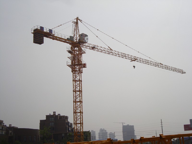 潍坊价位合理的塔式起重机批售，山东钢管构支架