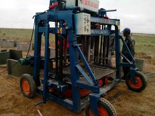 鲁工机械供应便宜的儿童挖掘机：太阳宫地区儿童挖掘机