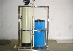 供应天津软化水处理设备