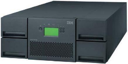 中端存储环境提供**凡的容量、性能和可靠性，实现经济高效的备份、恢复和归档的磁带库 IBM TS3200
