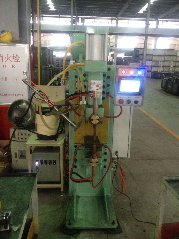 供应广州中频螺钉送料机、螺钉凸焊机