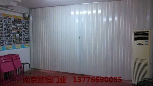 南京折叠门，南京PVC隔断折叠门，南京豪华折叠门，厂家