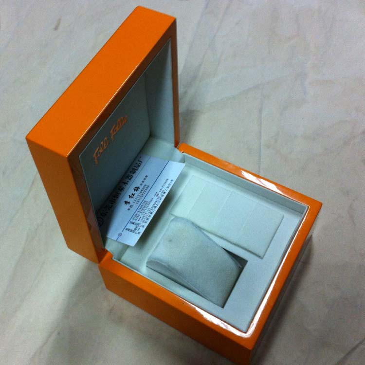 手表木盒厂家供应单支手表盒 烤漆手表木盒 通用手表盒加工