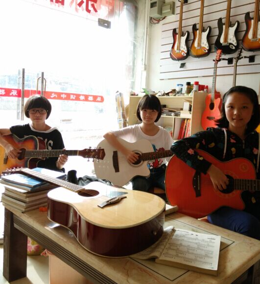 虎门吉他培训机构暑假吉他培训班成人吉他培训班青少年吉他培训班