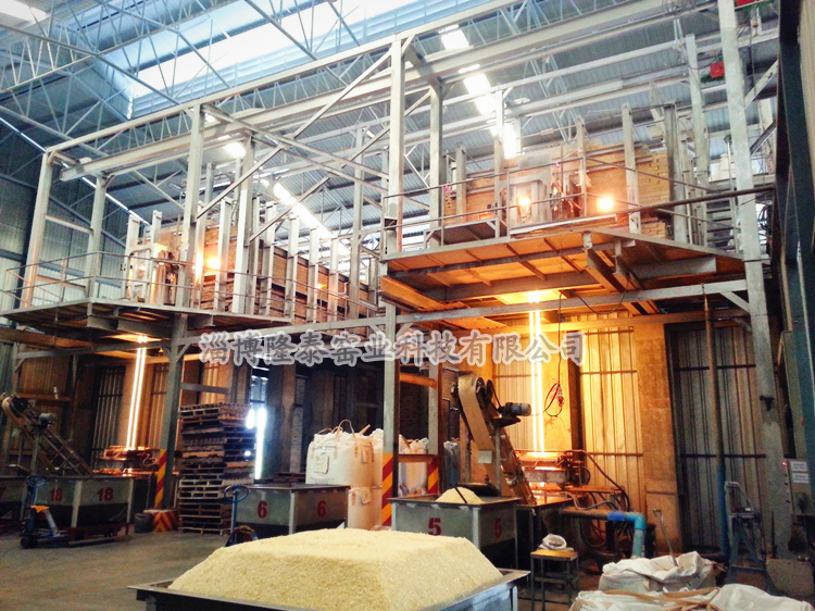 实力商家 隆泰专业设计建造42吨 马蹄焰 陶瓷熔块窑炉