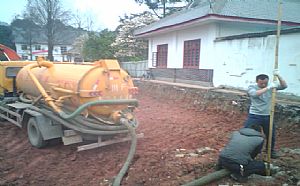 资中泥沙管道疏通·资中污水池清理·资中清掏化粪池