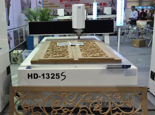 HD1325S玻璃雕刻机 板材雕刻机 PVC雕刻机 切割机