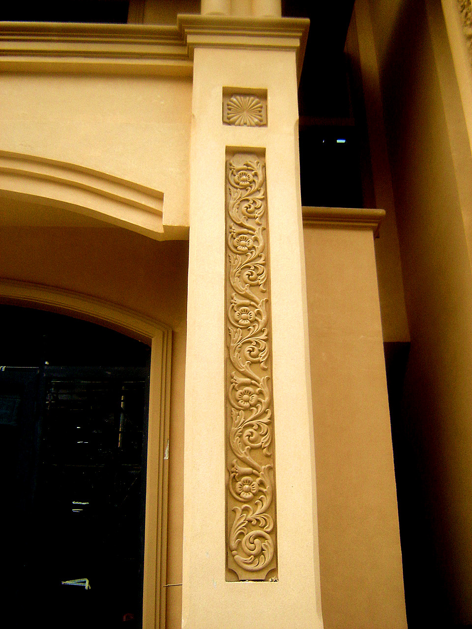 欧式GRC外墙装饰材料 GRC罗马柱 GRC门窗套系列