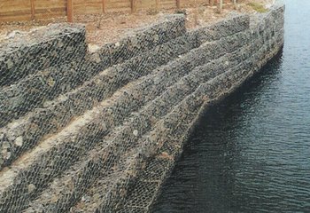 河道生态整治防洪工程合金钢丝宾格网箱坡式护岸规格 阶梯式挡墙宾格网箱材质 厂家