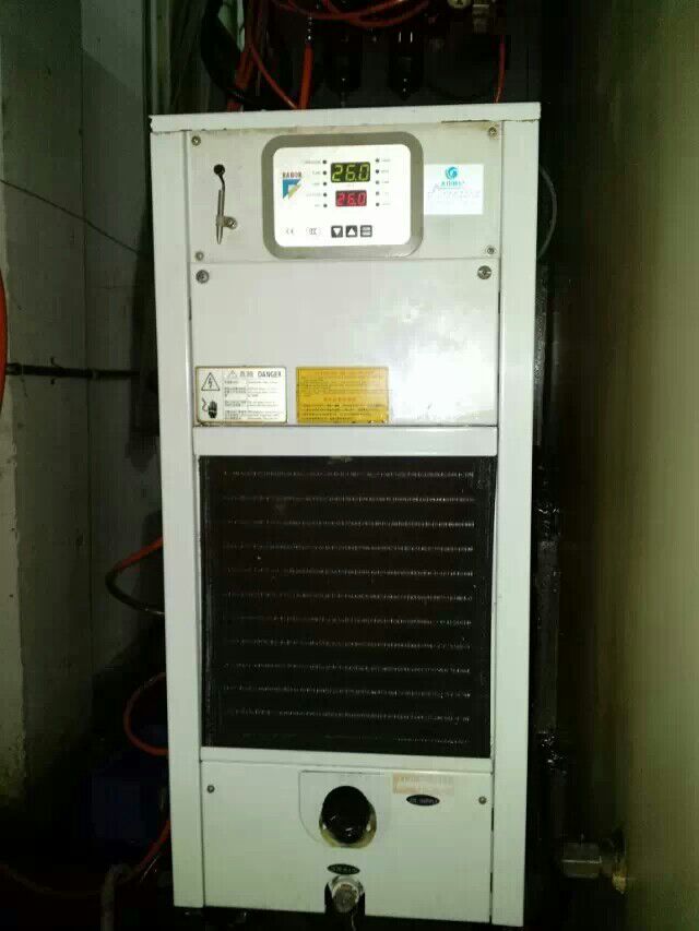 中国台湾哈伯油冷机显示故障代码处理维修哈伯油冷机配件维修