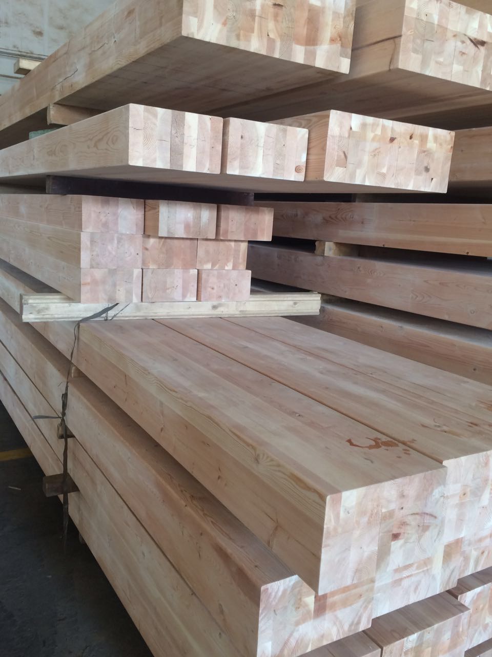 红雪松 买加拿大红雪松上海程佳木业质量可靠