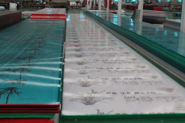 青岛耐力板生产厂家 耐力板卷材 标板 定制加工