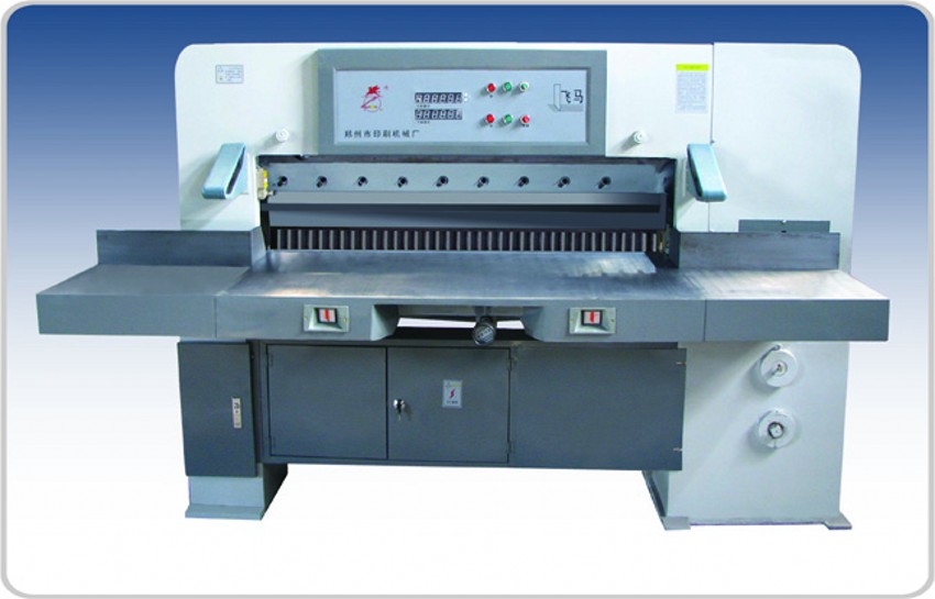 切纸机进口到大陆的运输方法所属行业:纸业造纸设备切纸机发布日期
