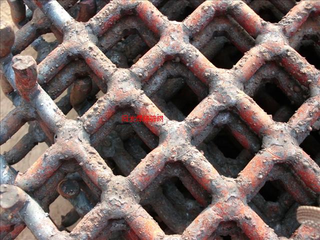 山东金属焊接筛网制造，重型锰钢矿筛网